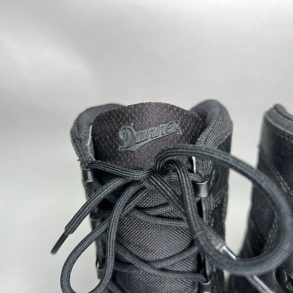 Danner Boots Men\'s Size 8.5 Striker Torrent 8\